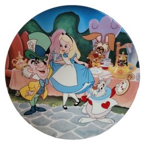 Alice in Wonderland Decorative Plate